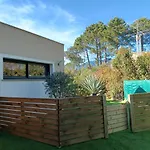 Mini A Lecci, Proche De La *