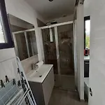 Mini A Lecci, Proche De La Apartman Lecci