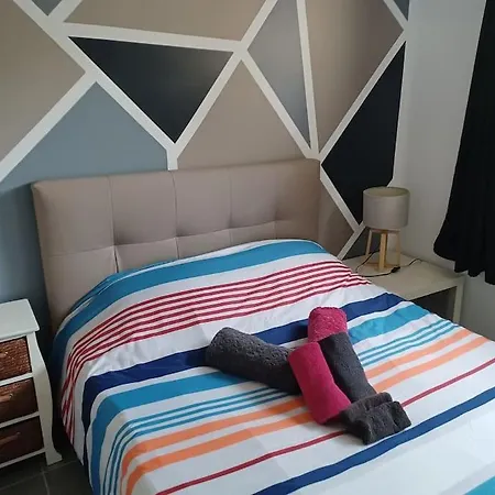 Mini A Lecci, Proche De La